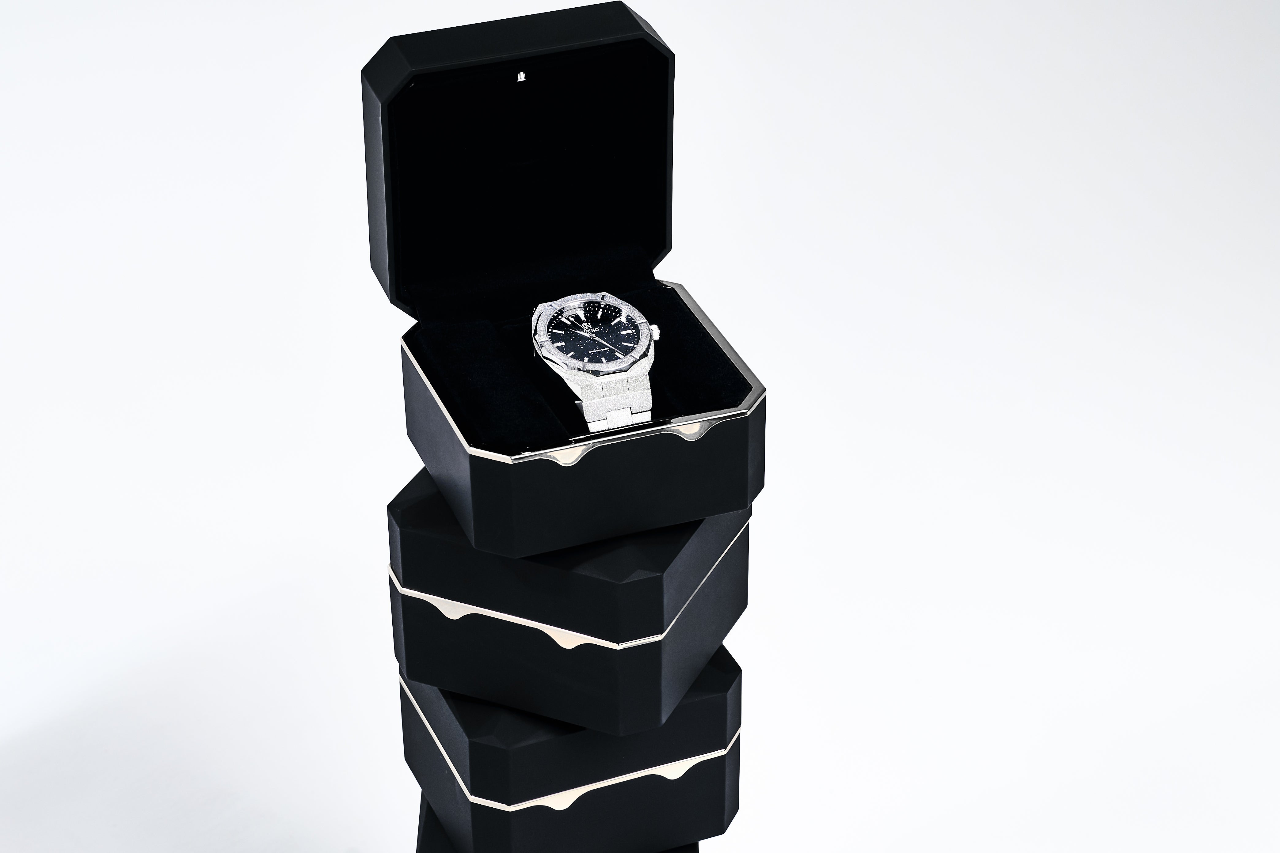 Watches1366_copy_709dcfbd-bc9b-47ba-9053-f1a96dc25c1b