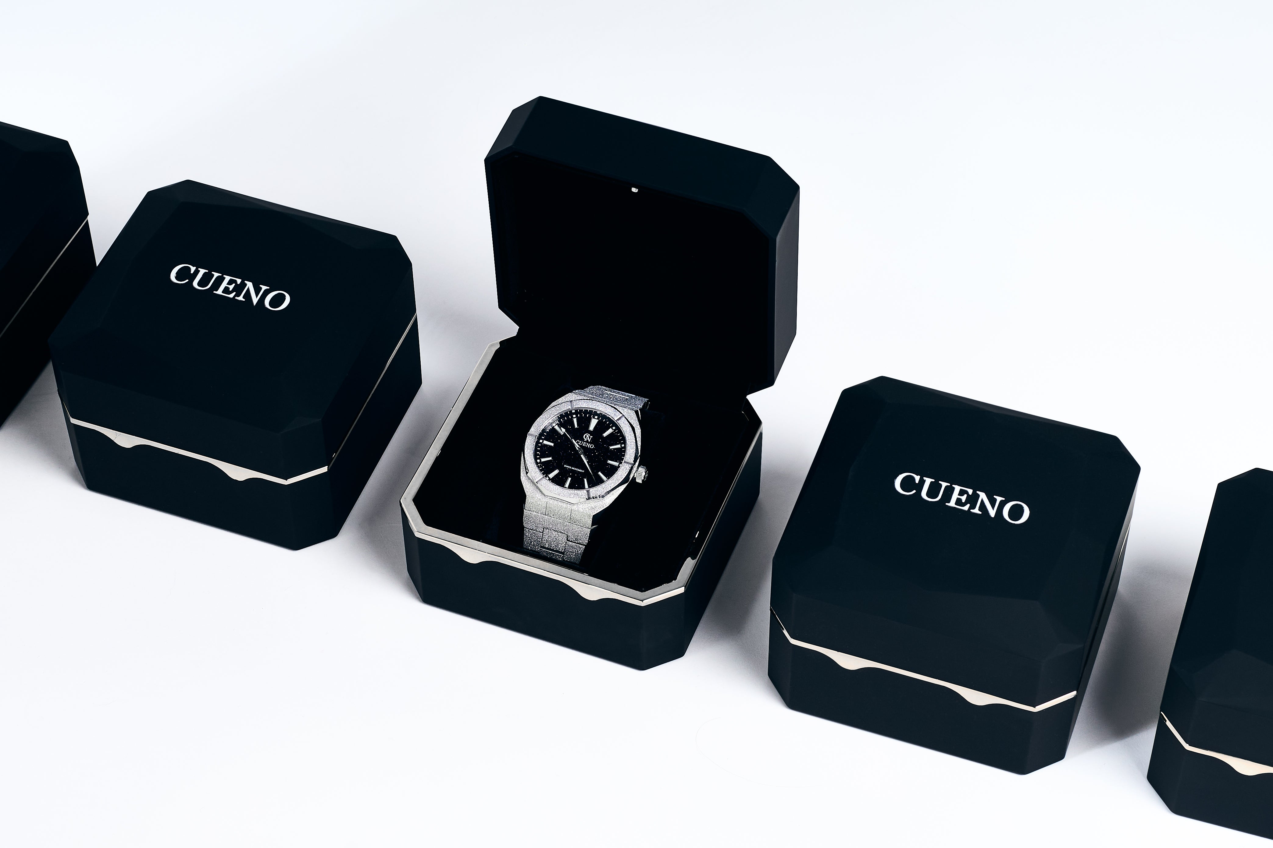 Watches1352_copy_e9d536fc-8ee6-4b4c-9fdf-0fb8bd579ca5